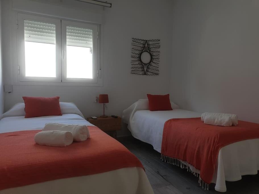 Precioso Apartamento En كونيل ذي لا فرونتيرا المظهر الخارجي الصورة