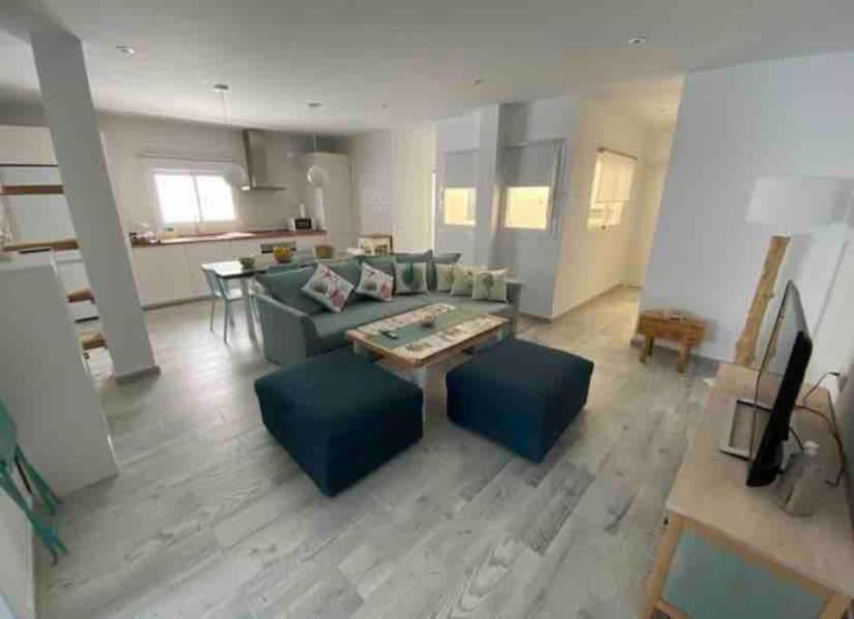 Precioso Apartamento En كونيل ذي لا فرونتيرا المظهر الخارجي الصورة
